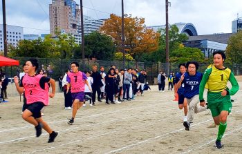 通信制高校　体育祭　徒競走