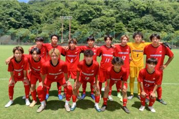 通信制高校　サッカー　部活　大会　集合写真　ユニフォーム　