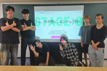 通信制高校 生徒 eスポーツ 大会出場 記念写真